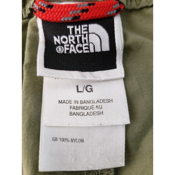 The North Face Women's Cargo Shorts - Olive - Picture 3 of 5
